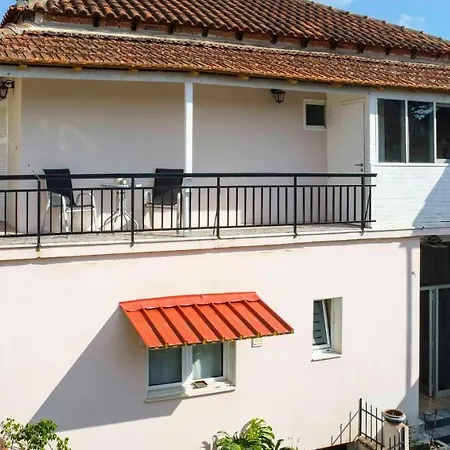 Margaret Apartman